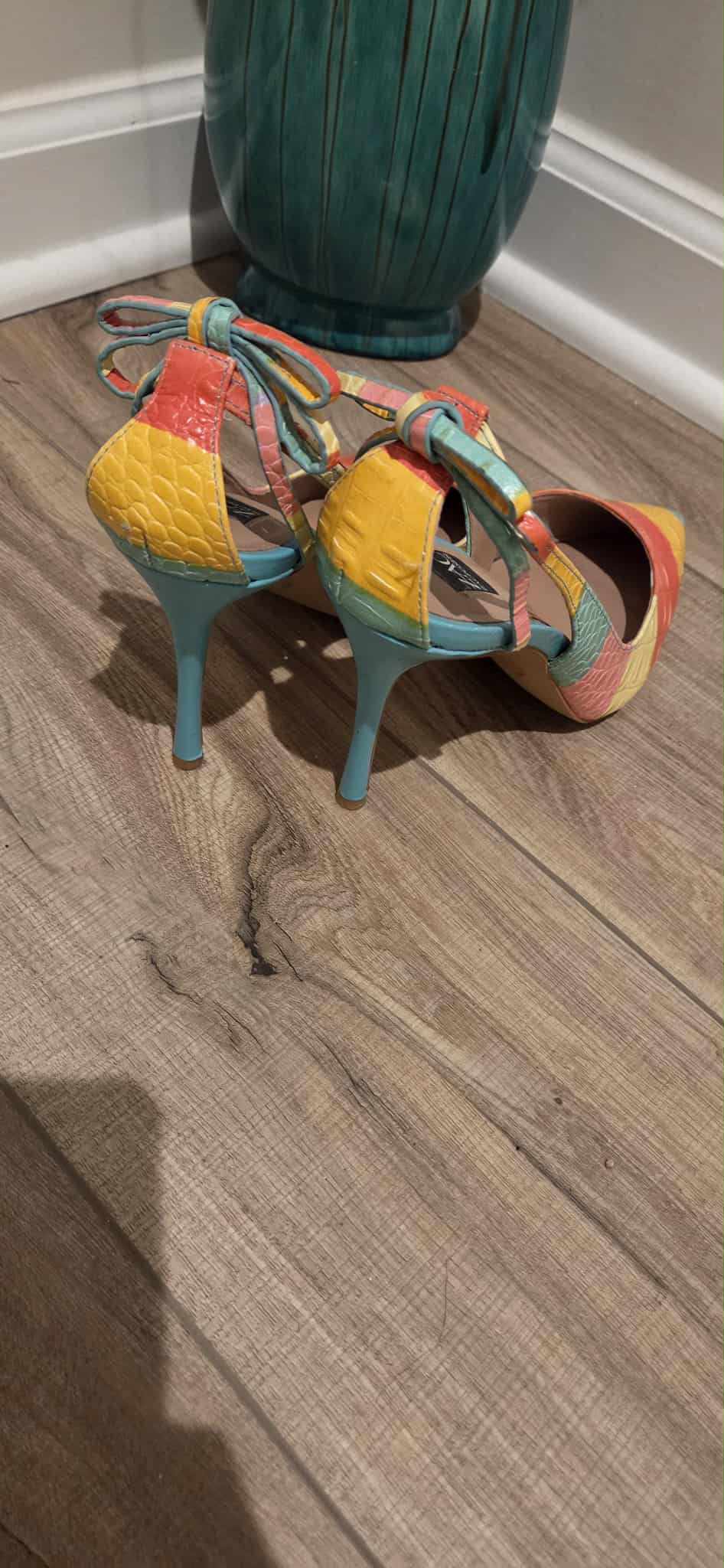 Multi Color Heel