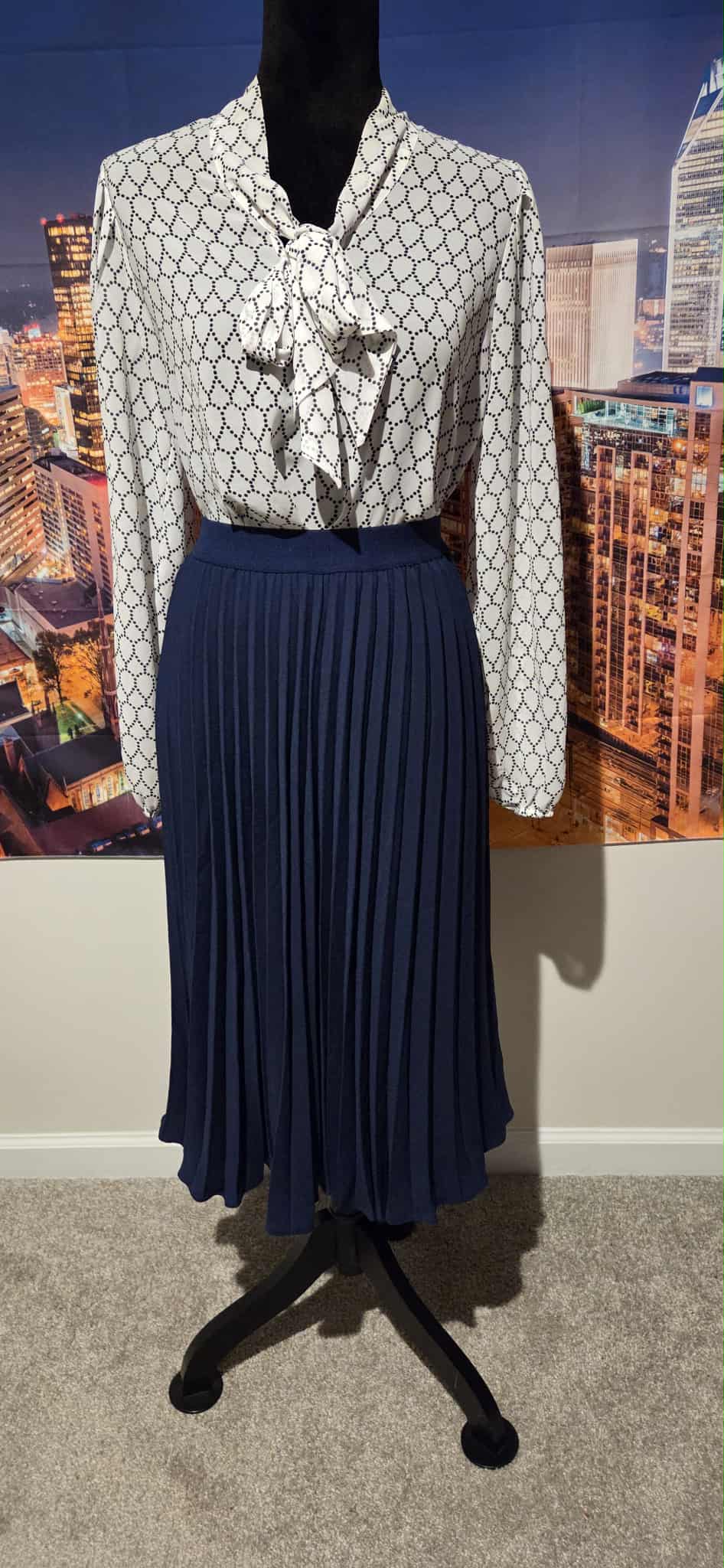 Pleated & Design 2PC Set