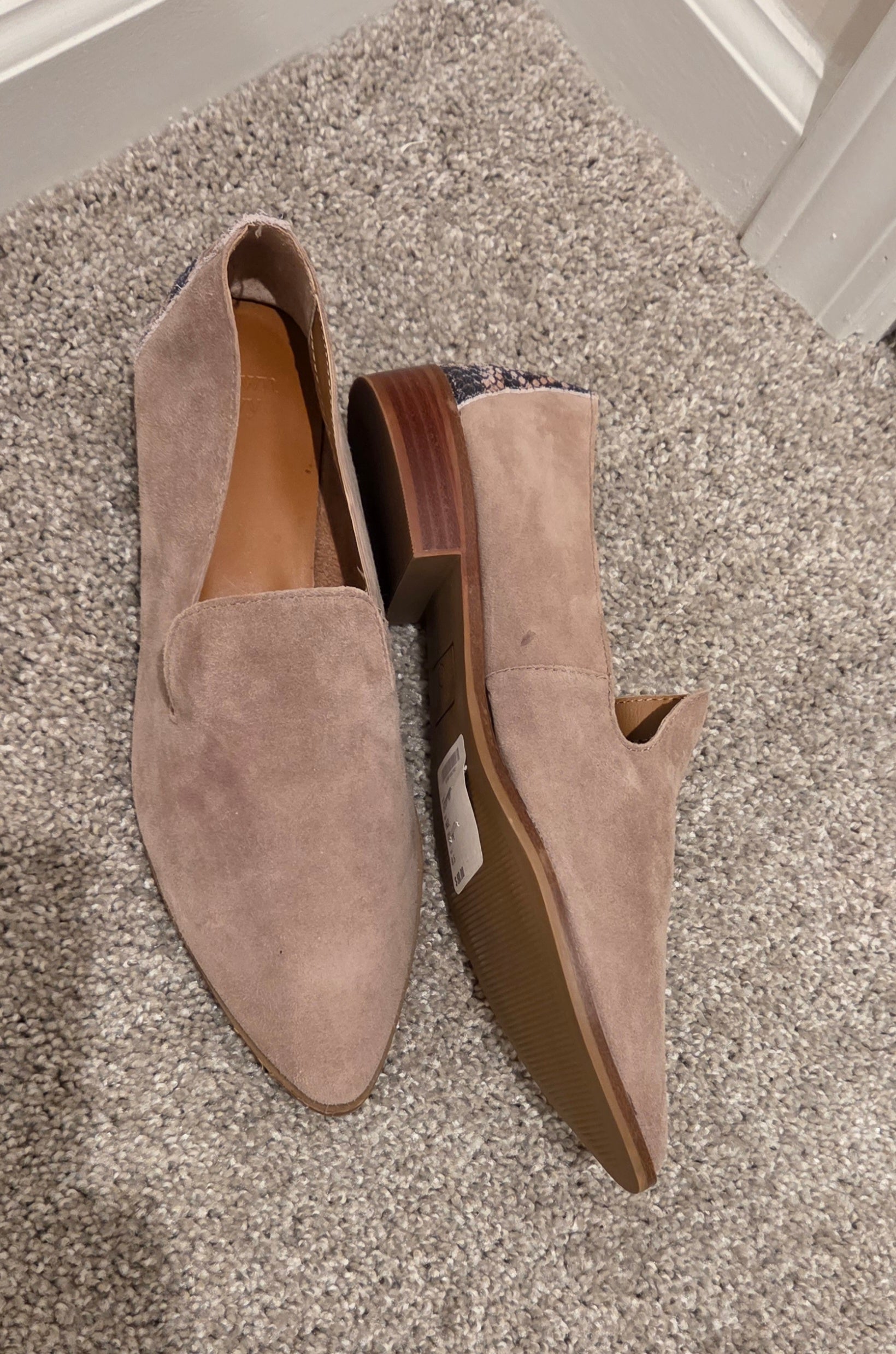 Crown & Ivy flat Loafers