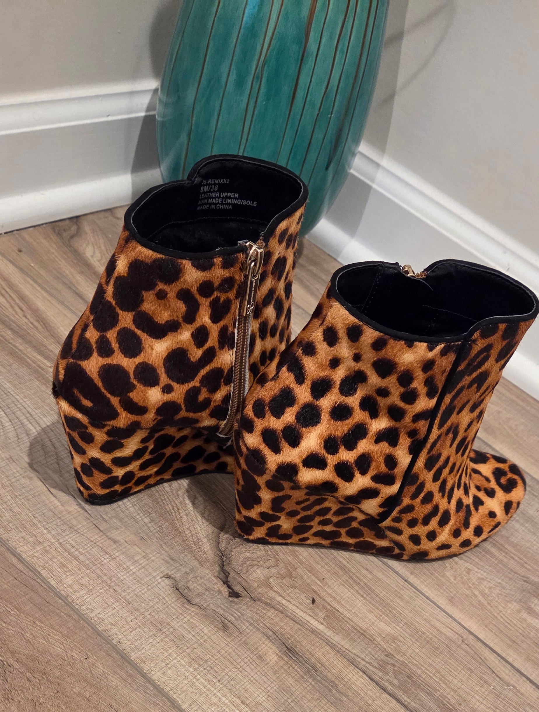 Jessica Simpson Bootie