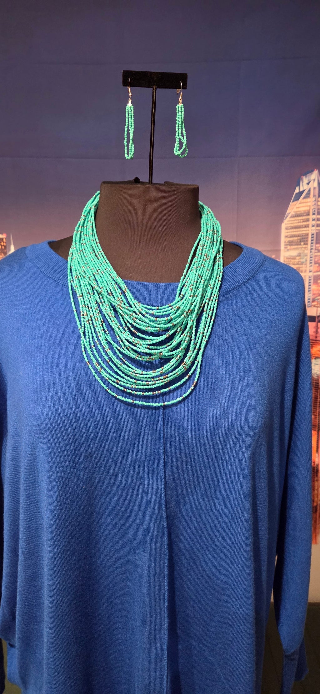 Necklace w/ matching Earrings