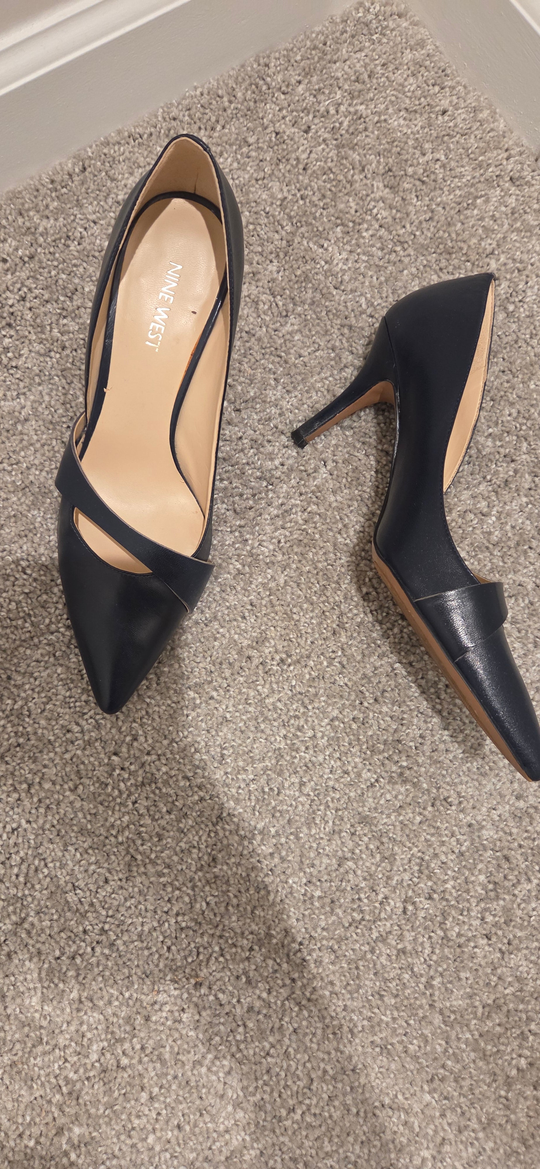 Navy Heels