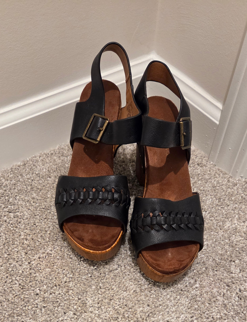 Black Heel