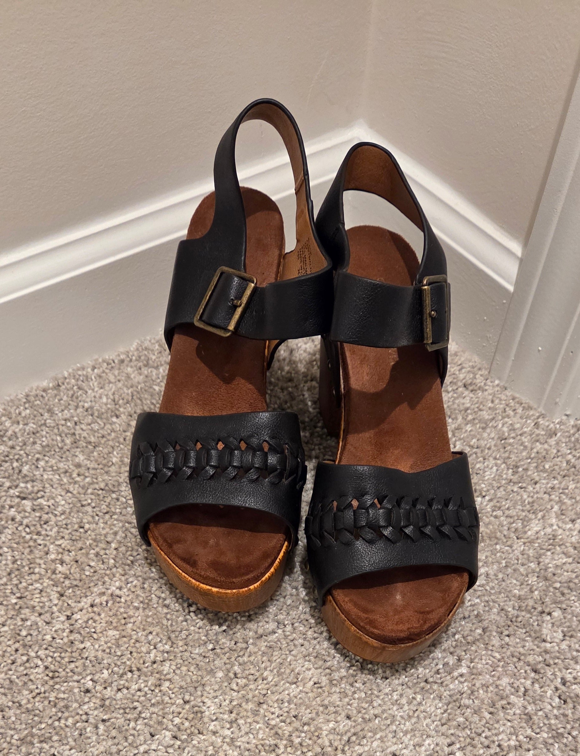 Black Heel