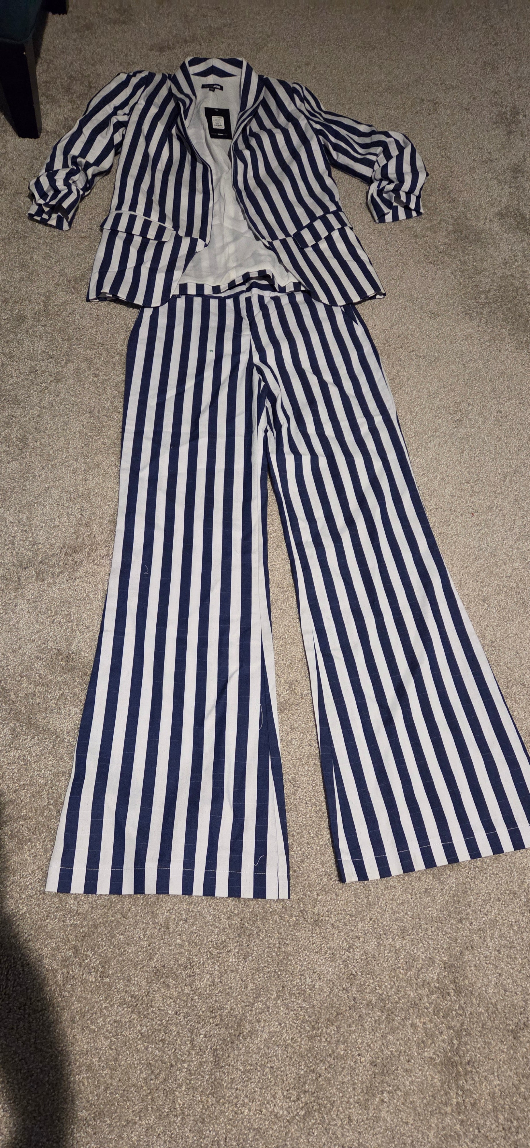 2PC Navy & White Set