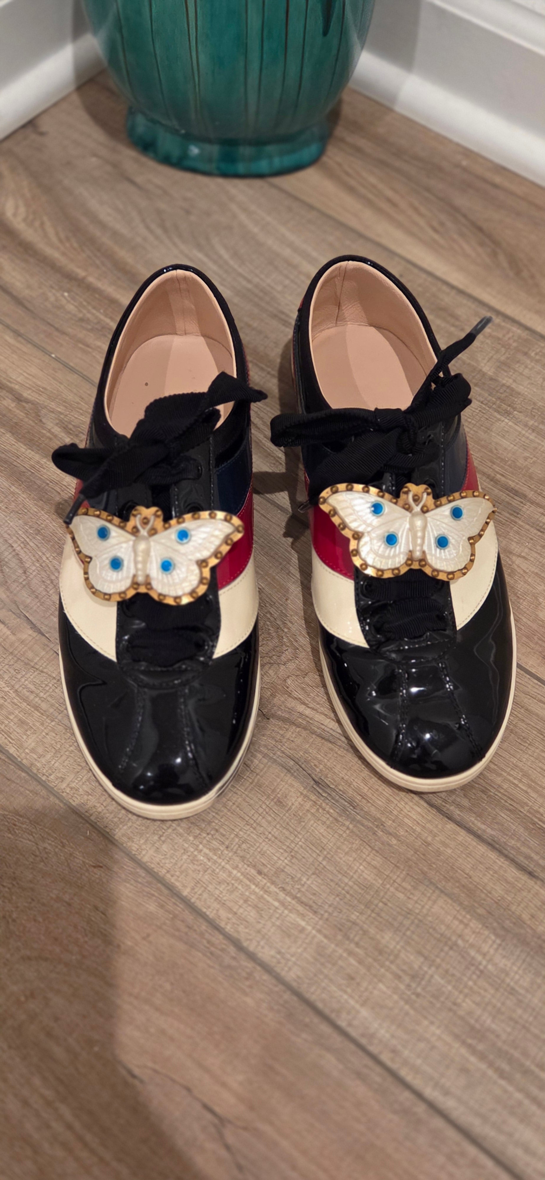 Authentic Gucci Tennis shoes